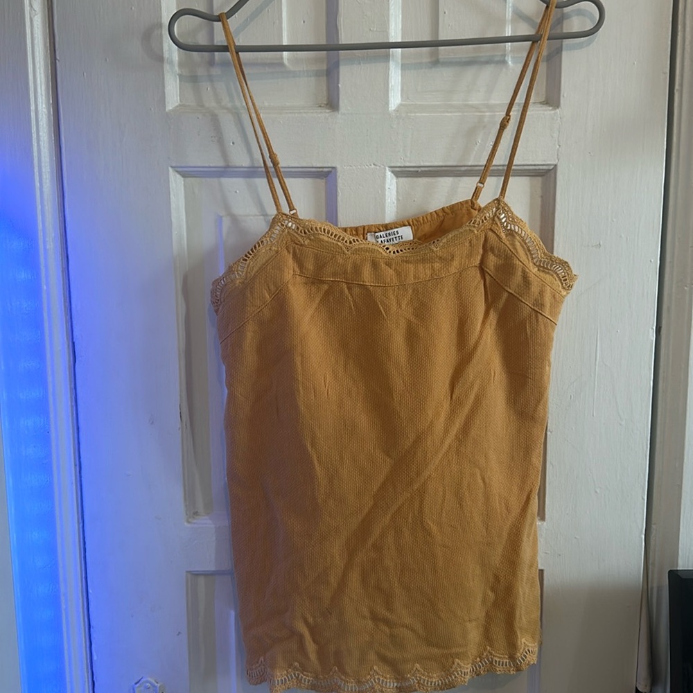 T—Lafayette top